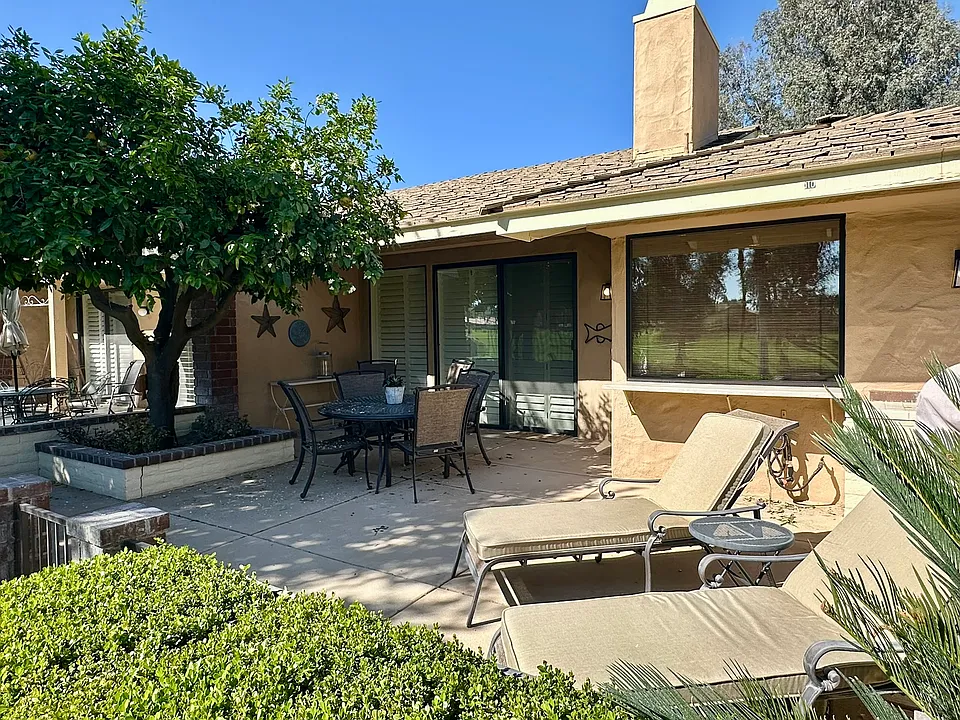 110 Giralda Cir