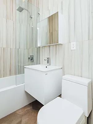 Rented by Nooklyn NYC LLC | media 45