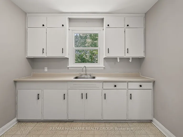427 Pleasant Park Rd — Photo 17