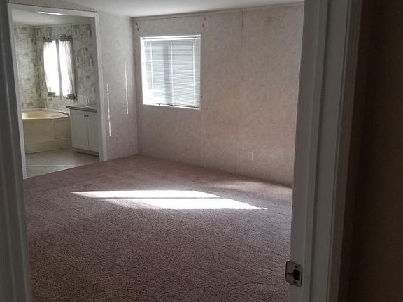 4th image of 5123 E 30th Pl