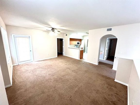 2nd image of 1801 Belmont Ln #1801