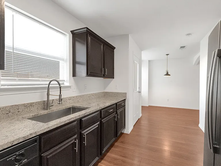 229 Irick Ct — Photo 10