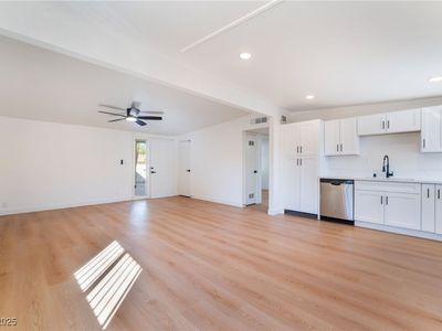 2878 El Cajon St, Las Vegas, NV, 89169