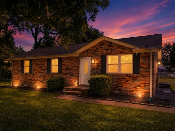 1223 Pleasant View Main St, Pleasant View, TN 37146