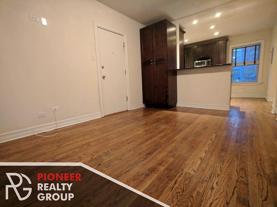 1st image of 3806 N Sheffield Ave #1MB