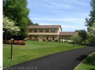 4531 Flamingo Dr, Gainesville, VA