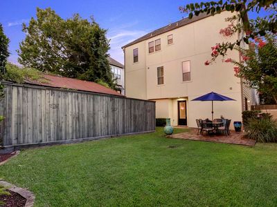 3418 Center St, Houston, TX, 77007