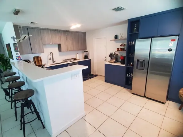 558 SE 27th Ter, Boynton Beach, FL 33435