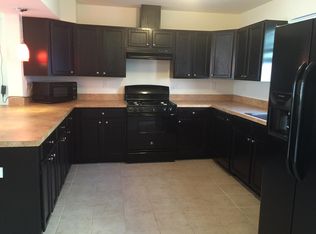 4 Liam St, Somerset, NJ 08873
