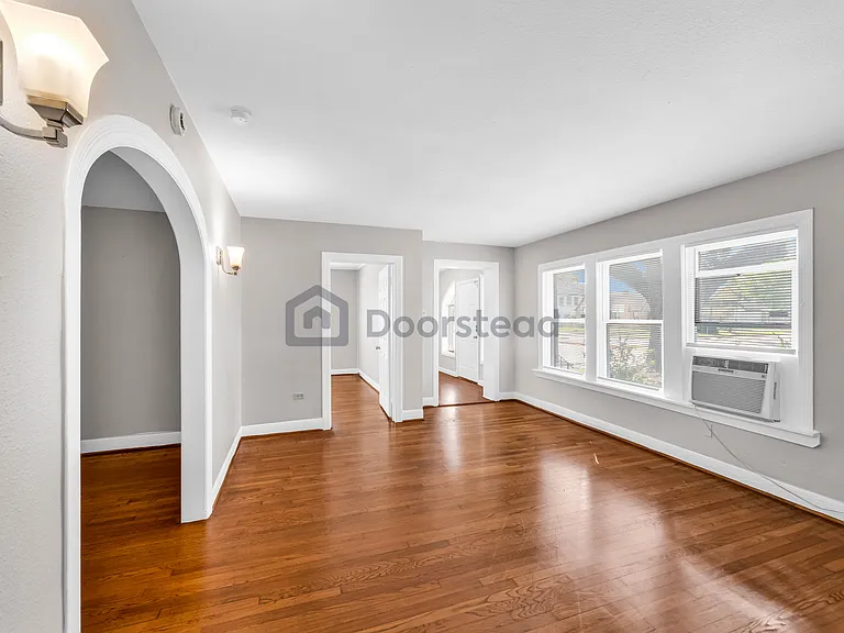 2121 Alabama St — Photo 14