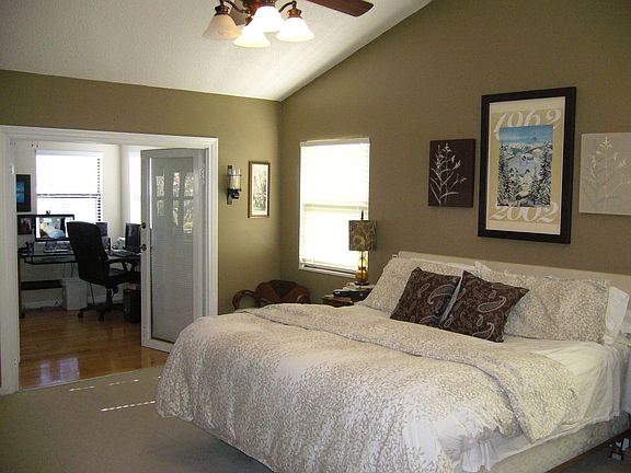 5th image of 70 Felshire Ln