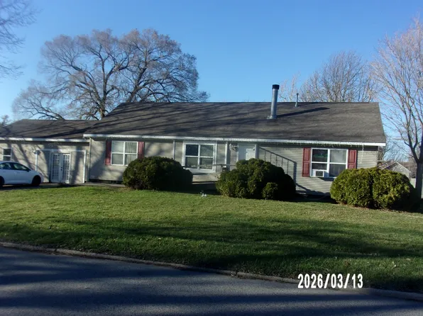 106 E Allen St, Kentland, IN 47951