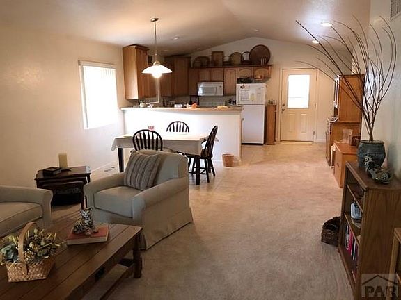 3rd image of 3915 Pronghorn Ln