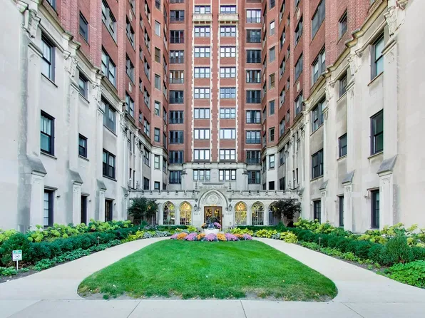 (undisclosed Address), Chicago, IL 60637