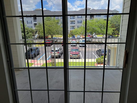 3rd image of 3177 Feltrim Pl APT 205