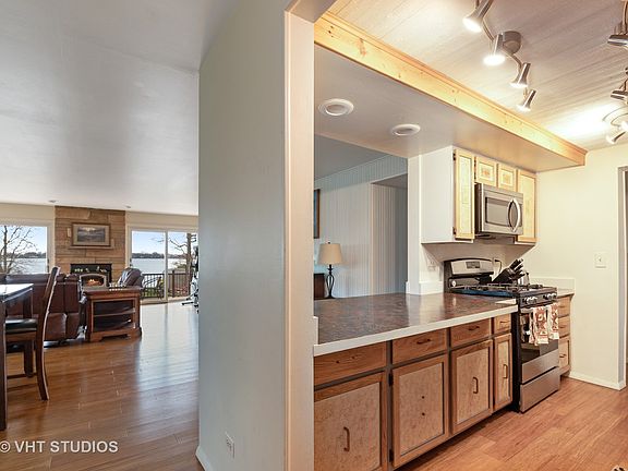 3rd image of 23509 W Parkway Ave