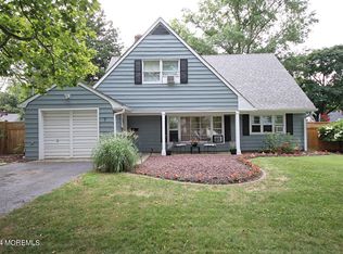 7 Taylor Rd, Matawan, NJ 07747