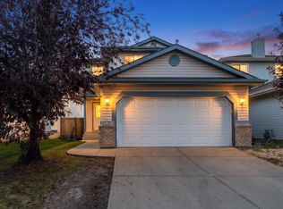 15406 138a St NW, Edmonton, AB T6V 1P7