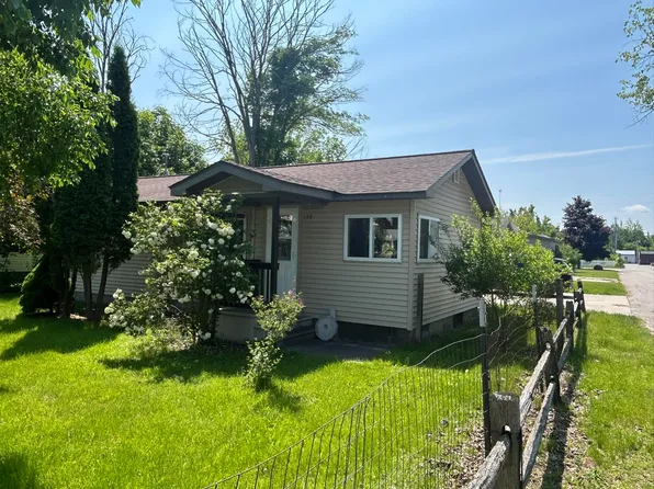 120 E 3rd St, Hillman, MI 49746