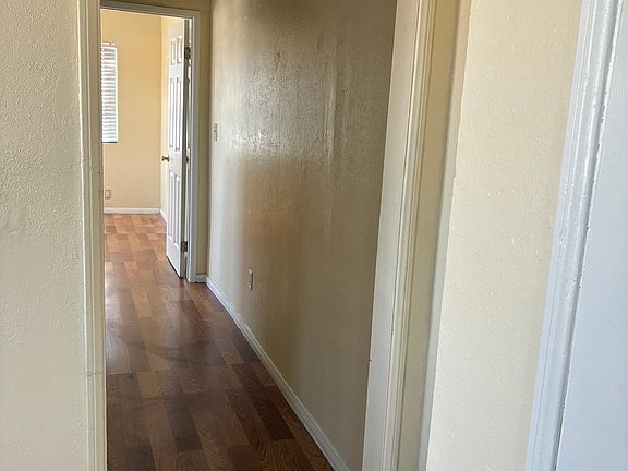 4th image of 1066 W 5th St APT 4