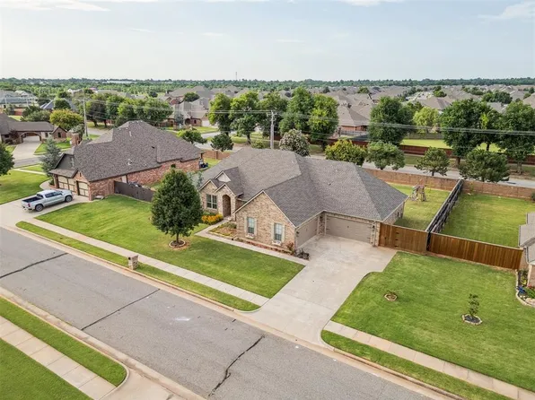 8708 SW 59th Ter, Oklahoma City, OK 73179