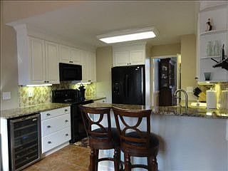 3rd image of 130 Blue Grass Ct
