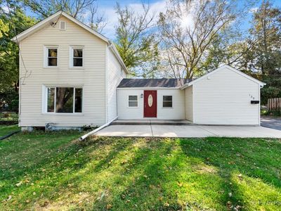 109 S River Rd, Algonquin, IL, 60102