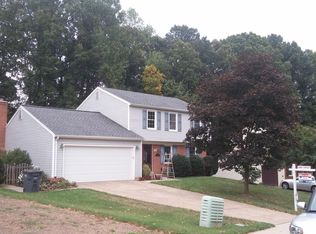 7615 Trail Run Rd, Falls Church, VA 22042