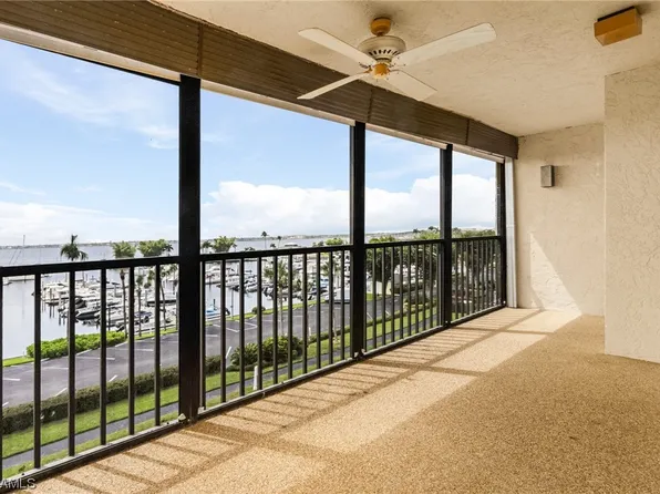 4821 S Landings Dr APT 403, Fort Myers, FL 33919