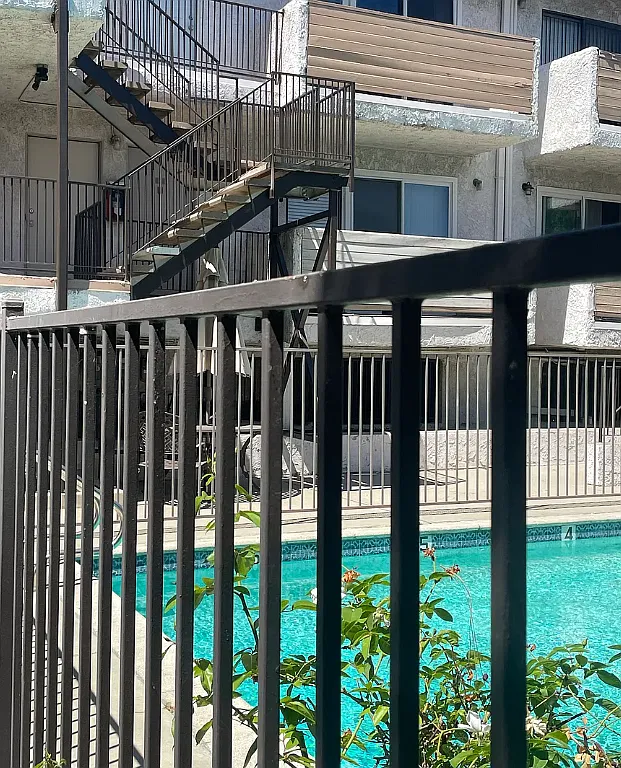 4934 Coldwater Canyon Ave — Photo 4