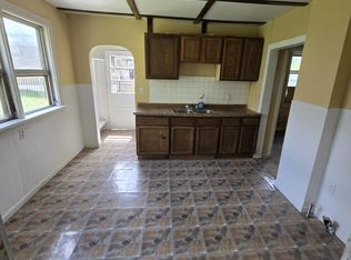 402 Holly St, Iron River, MI 49935