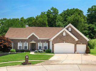 954 Legends View Dr, Eureka, MO 63025