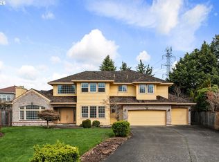 575 NW Blueridge Ct, Beaverton, OR