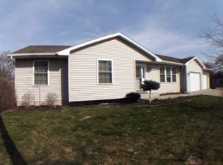 24240 8th St, Trempealeau, WI 54661