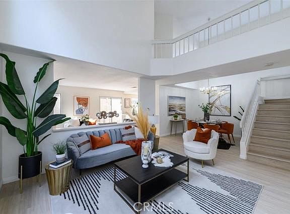 5th image of 6372 Blossom Ln