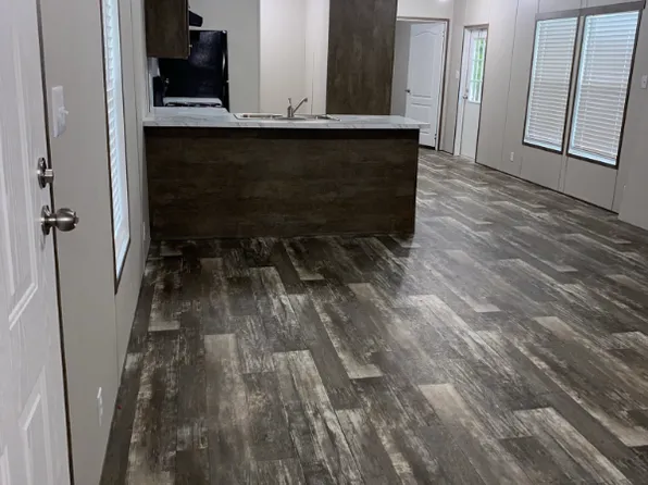 5884 Island Dr #G, Cleves, OH 45002