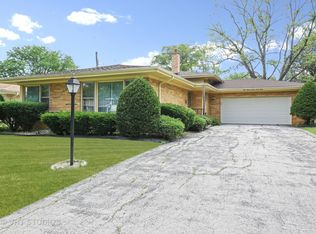 18753 Carson Dr, Homewood, IL 60430