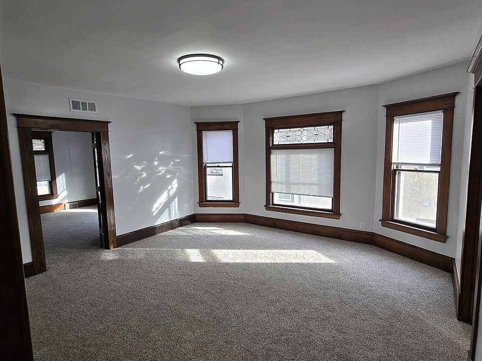1st image of 3200 29th Ave S #2
