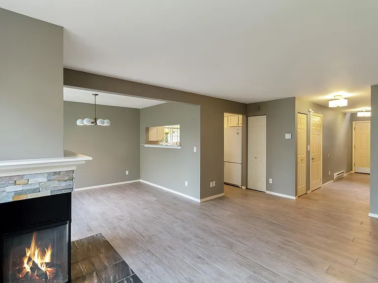 927 132nd St SW — Photo 5