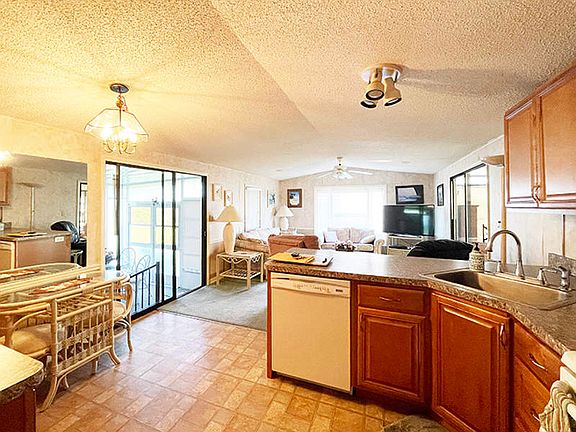 3rd image of 25722 Lilac Ct #L-035