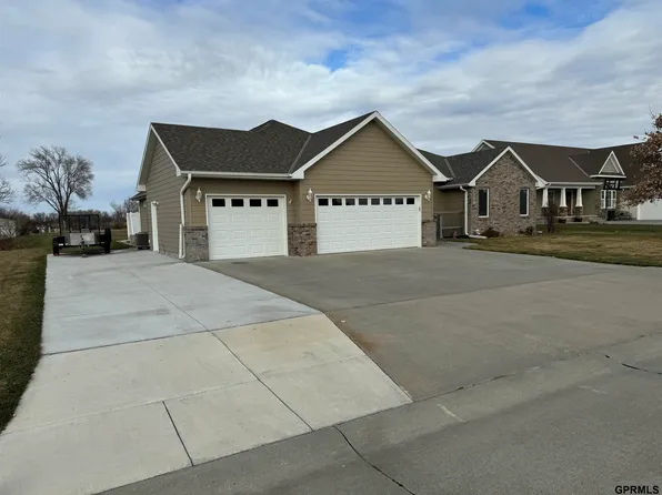 805 W 20th St, Lexington, NE 68850