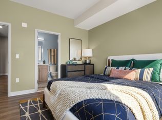 498 52nd St #708, West New York, NJ 07093