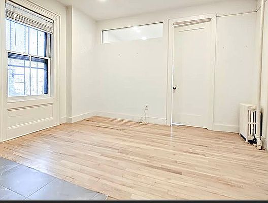 5th image of 111 S Oxford St APT 6A