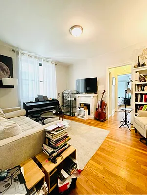 Rented by Living New York | media 1