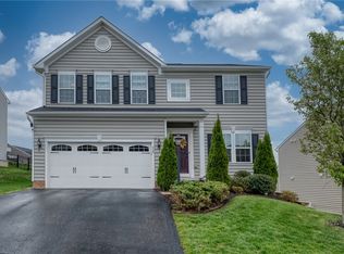 605 Saddle Ct, Coraopolis, PA