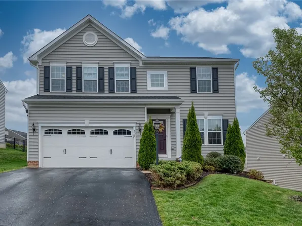 605 Saddle Ct, Coraopolis, PA 15108