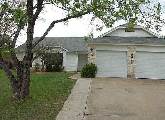 2nd image of 2014 Leeann Dr