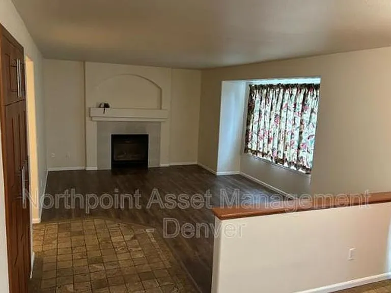 9534 High Cliffe St — Photo 18