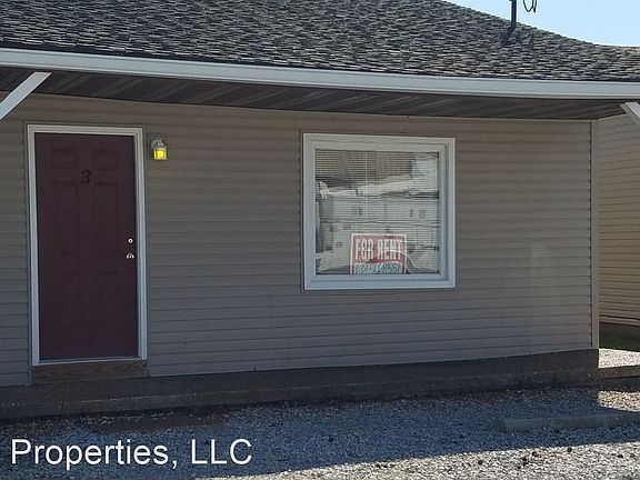 2nd image of 210 N 4th St #6345709