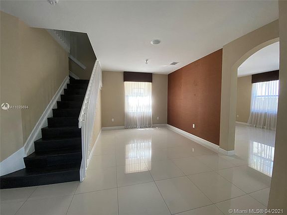 2nd image of 8820 NW 114th Pl